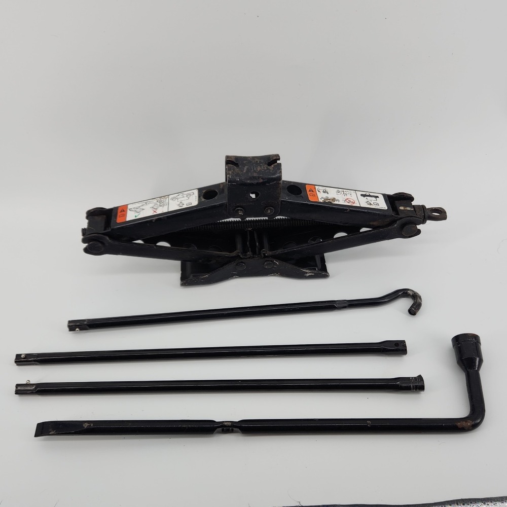 2004-2014 Ford F150 OEM Spare Tire Scissor Jack Tool Kit 4L3A-17A078-AB